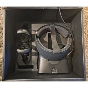 Meta Oculus Rift S PC Powered VR Gaming Headset - Black, New In Box, Never Used